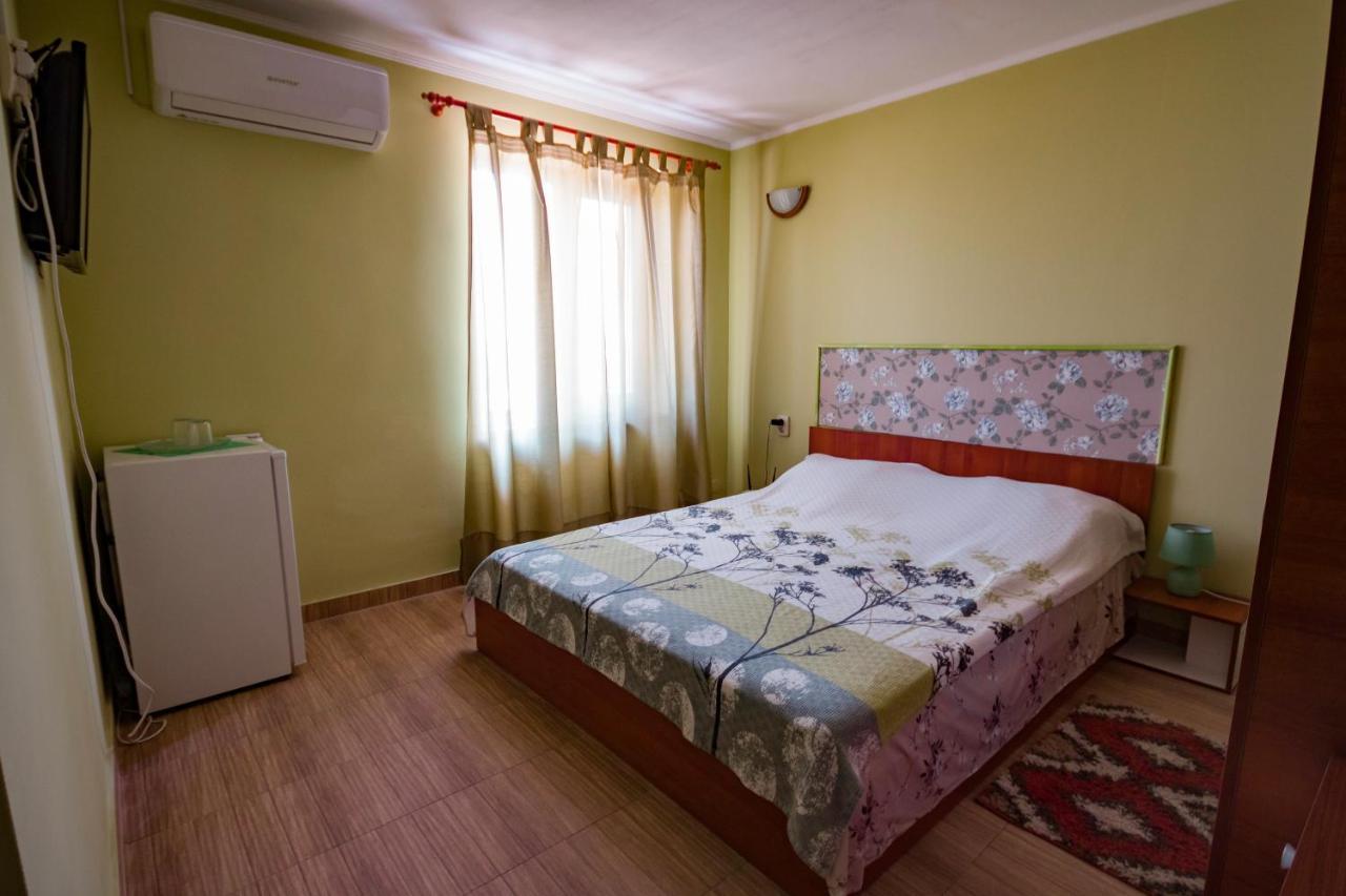 Готель Vila Victor - Adults Only Текіргіол Екстер'єр фото